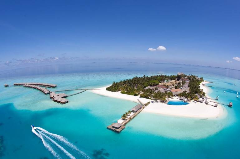 Курорт Velassaru Maldives
