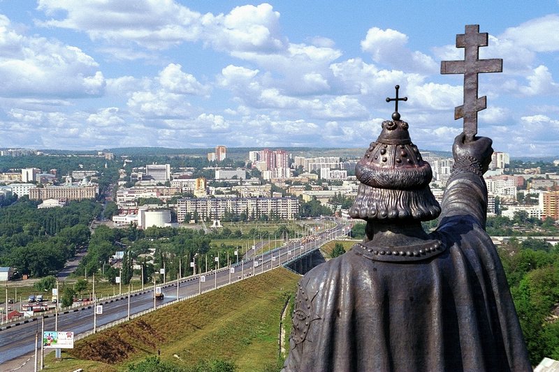 Белгород - город первого салюта