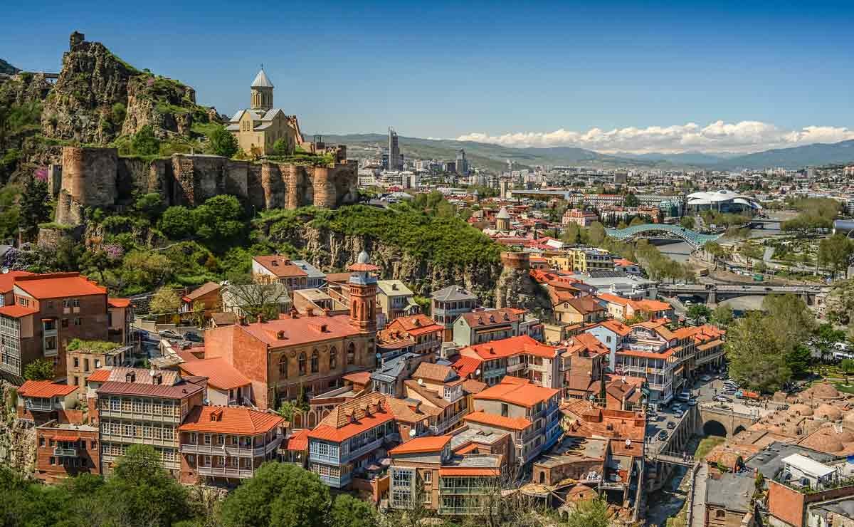 Старый Тбилиси и крепость Нарикала